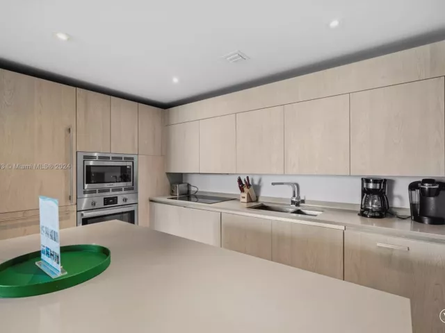 Продажа квартиры #1406 - фото 5626697