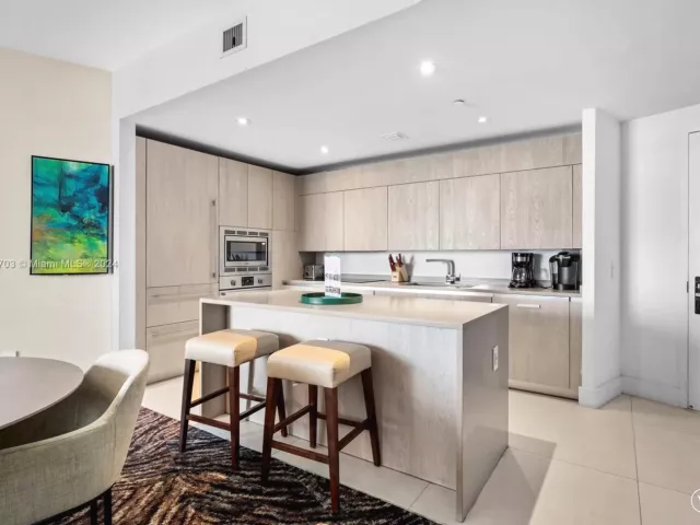 Продажа квартиры #1406 - фото 5626699