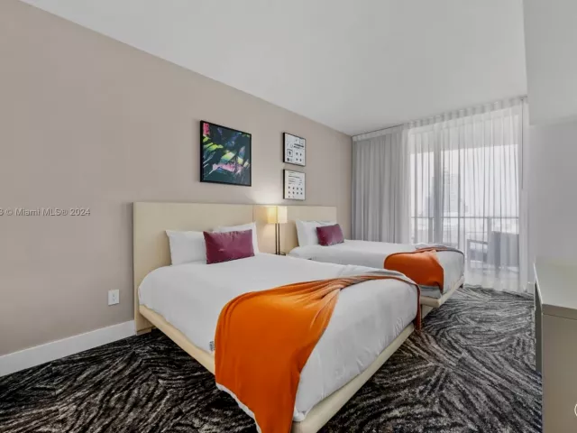 Продажа квартиры #1406 - фото 5626707