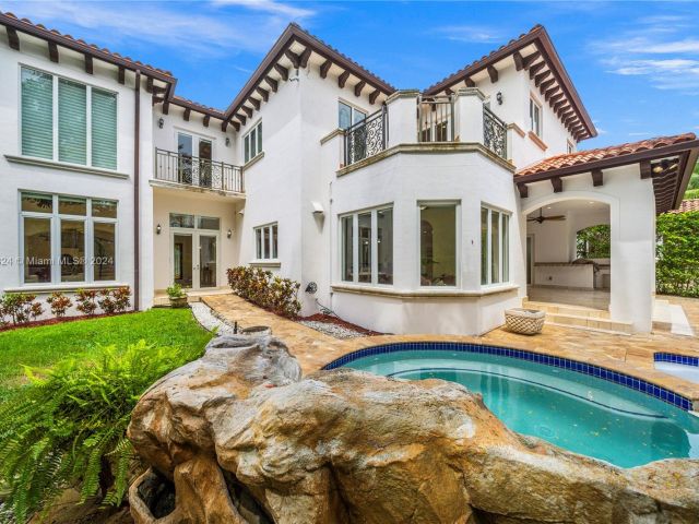 Продажа дома по адресу 5770 La Luneta Ave - фото 5552075