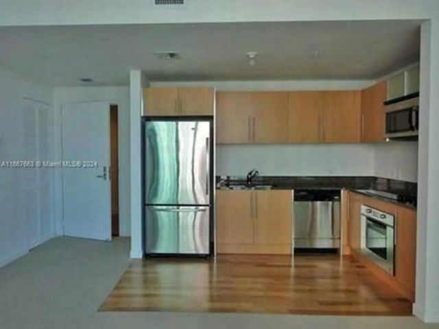 Продажа квартиры #T-1703 - фото 7432569