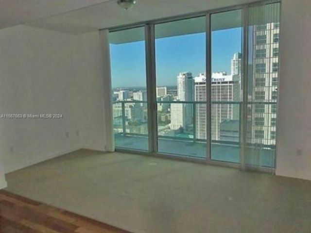 Продажа квартиры #T-1703 - фото 7432579