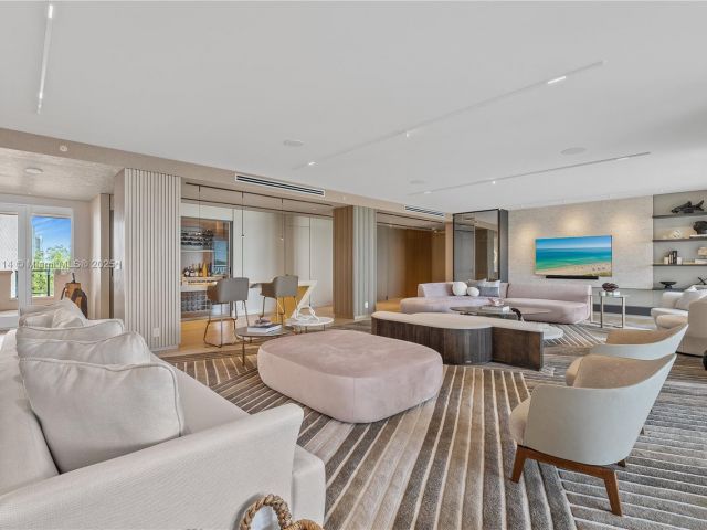 Продажа квартиры #5242 - фото 5693012