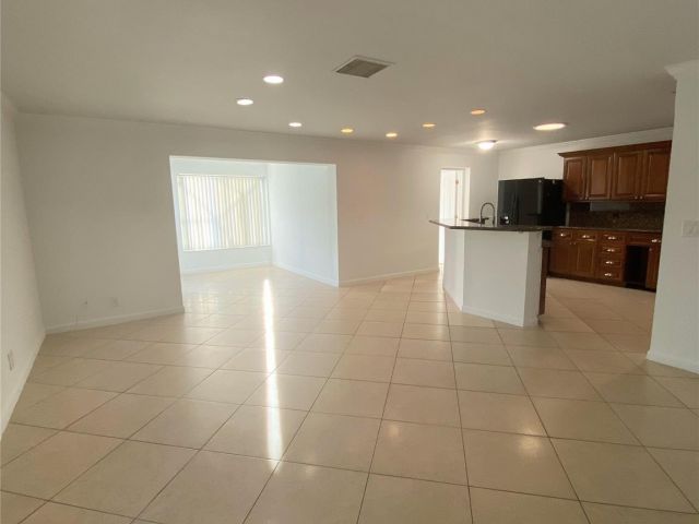 Продажа дома по адресу 22761 Neptune Road - фото 5822659