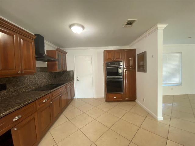 Продажа дома по адресу 22761 Neptune Road - фото 5822661