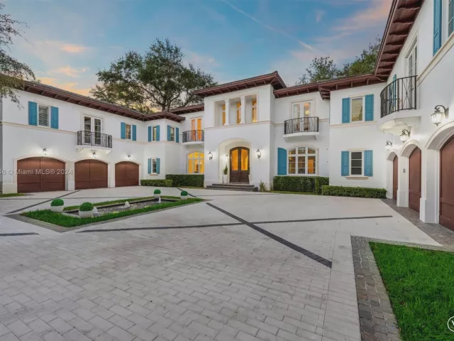 Продажа дома по адресу 5225 Fairchild Way - фото 5560605