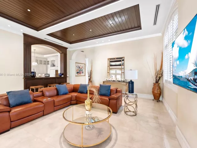 Продажа дома по адресу 5225 Fairchild Way - фото 5560591