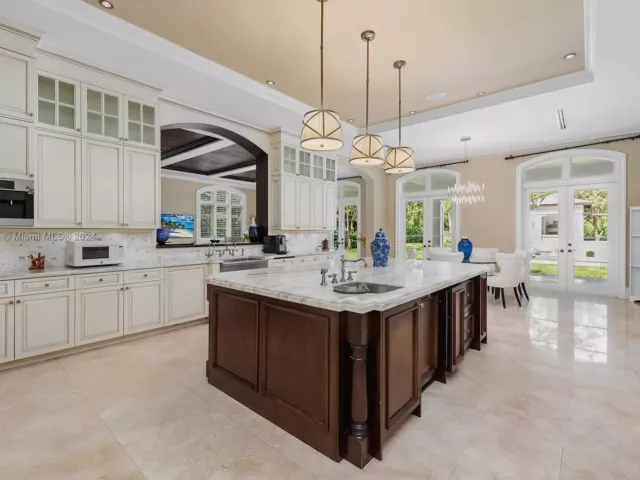 Продажа дома по адресу 5225 Fairchild Way - фото 5560593