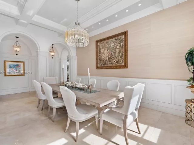 Продажа дома по адресу 5225 Fairchild Way - фото 5560596