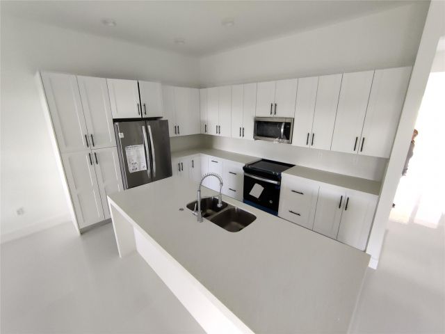 Продажа дома по адресу 16677 SW 292 ST - фото 5752829