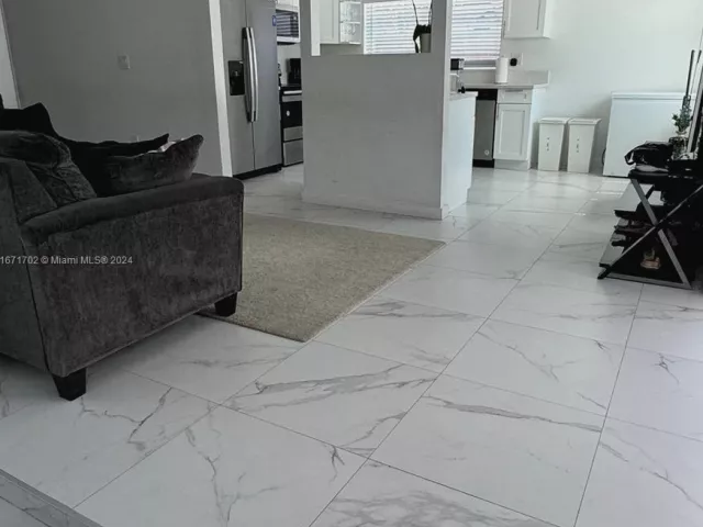 Продажа дома по адресу 1829 NE 176th St - фото 5581265