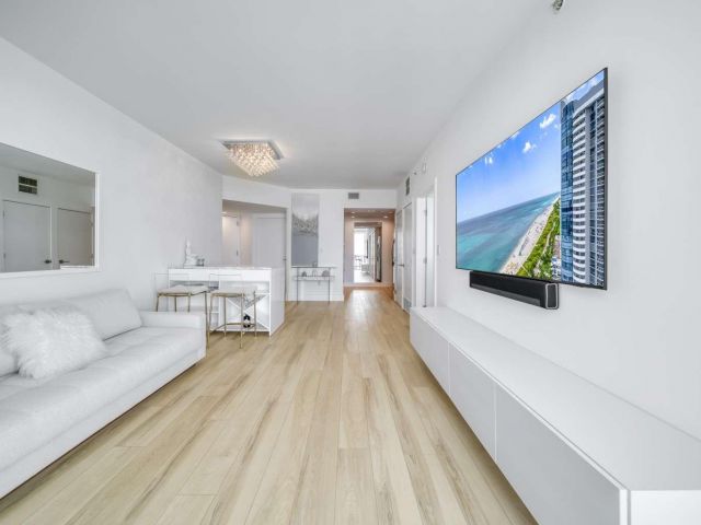 Продажа квартиры #2406 - фото 5697928