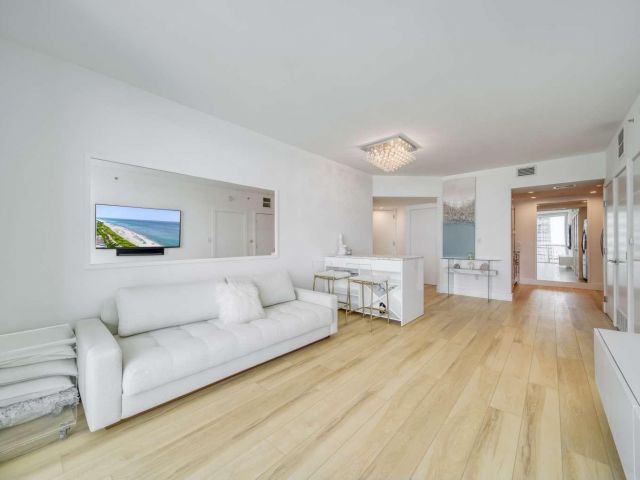 Продажа квартиры #2406 - фото 5697930