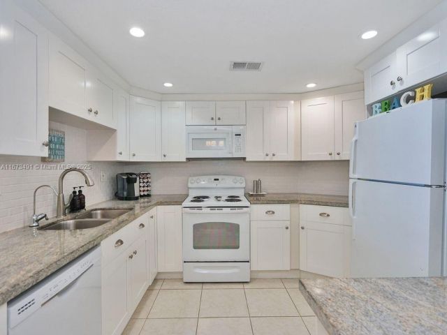 Продажа квартиры #1216 - фото 7514351