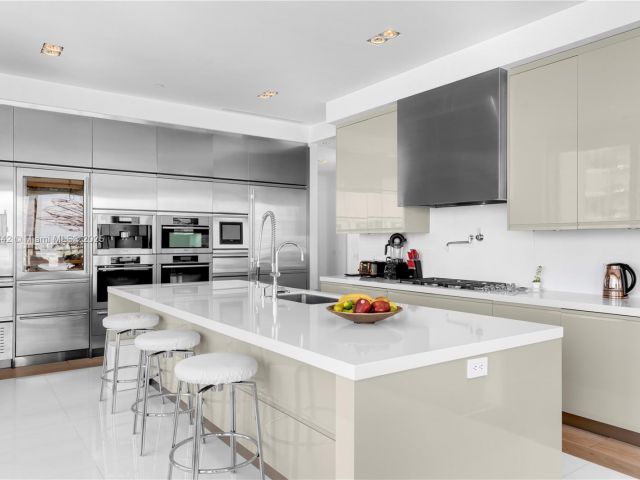 Продажа квартиры #901 - фото 6109444