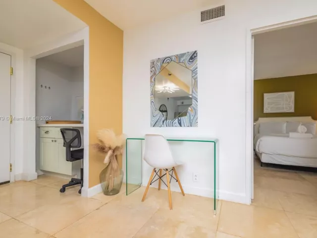 Продажа квартиры #1114 - фото 6840144