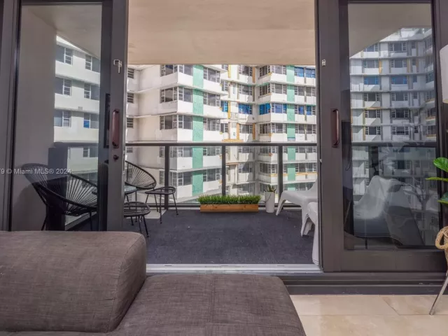 Продажа квартиры #1114 - фото 6840130