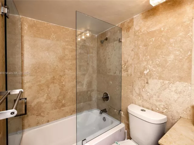 Продажа квартиры #1114 - фото 6840133