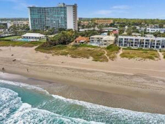 Продажа дома по адресу 462 NE 21st Avenue (N. Ocean Drive) - фото 6381854