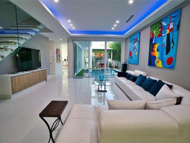 Продажа дома по адресу 3325 NE 18TH - фото 6056758