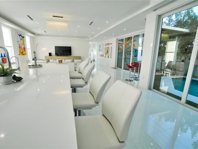 Продажа дома по адресу 3325 NE 18TH - фото 6056763