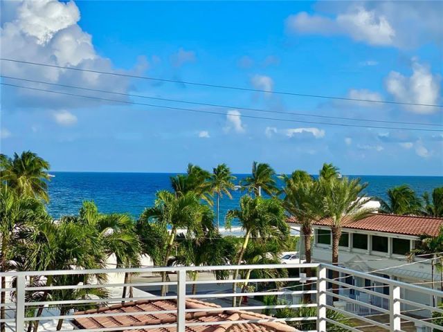 Продажа дома по адресу 3325 NE 18TH - фото 6056766