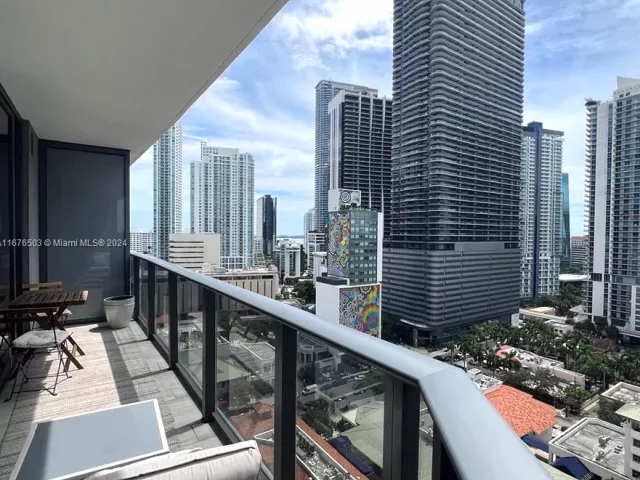 Продажа квартиры #1604 - фото 5605993