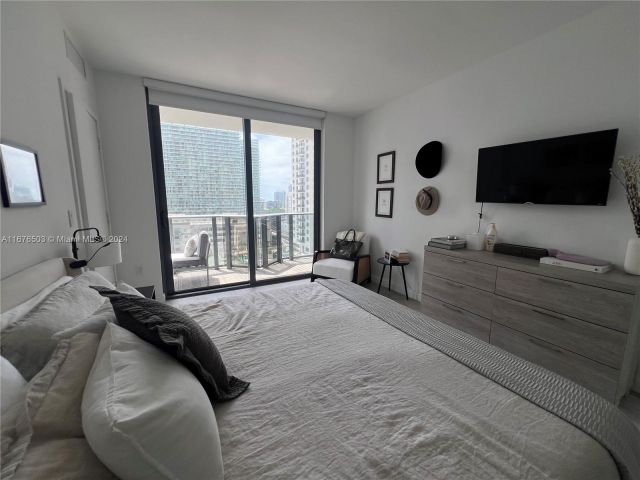 Продажа квартиры #1604 - фото 5606000