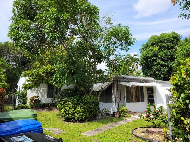 Продажа дома по адресу 1309 NW 3rd Ave - фото 5982722