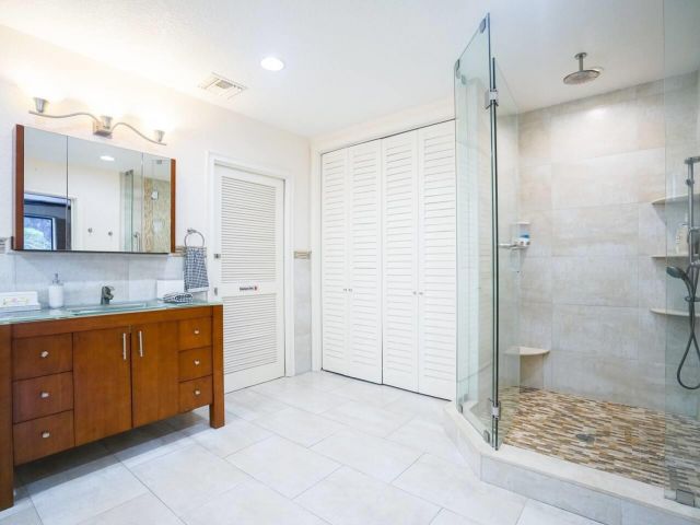 Продажа дома по адресу 3150 Calle Largo Dr - фото 5938269