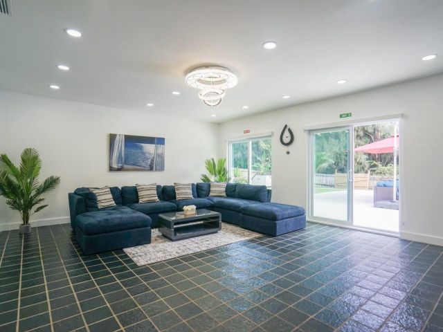 Продажа дома по адресу 3150 Calle Largo Dr - фото 5938278