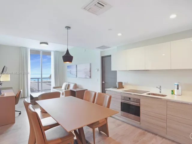 Продажа квартиры # - фото 5679230