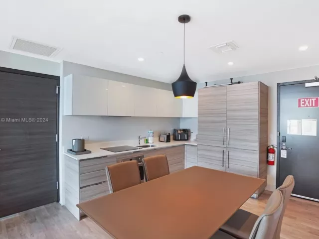 Продажа квартиры # - фото 5679231