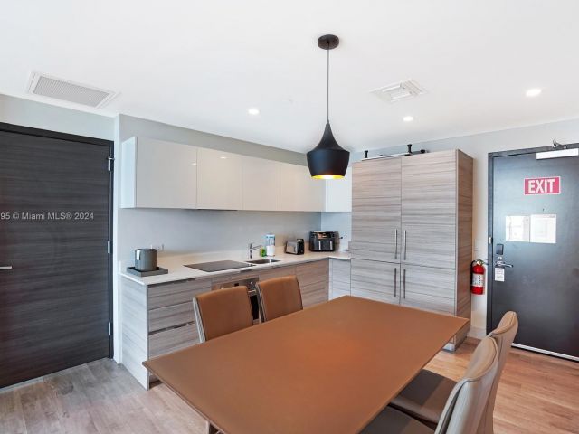 Продажа квартиры # - фото 5679231