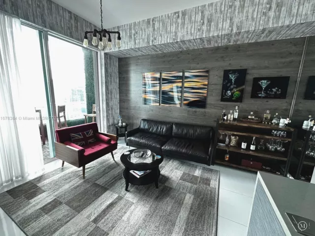 Продажа квартиры # - фото 5622396