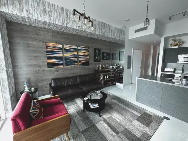 Продажа квартиры # - фото 5622398