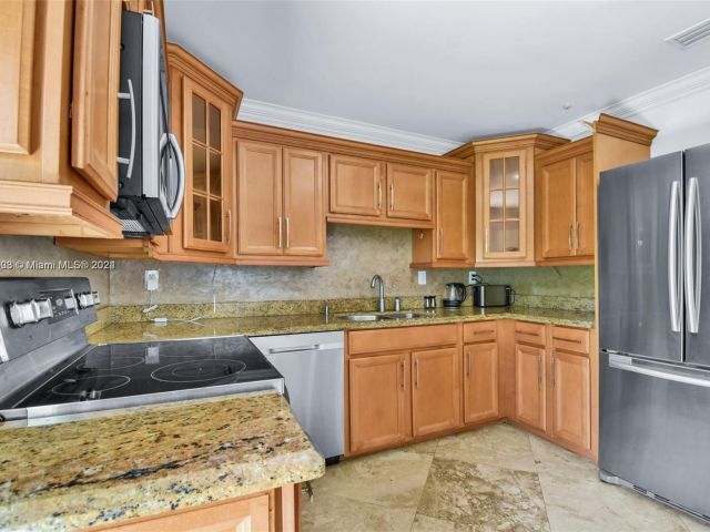 Продажа дома по адресу 200 188th St - фото 5895707