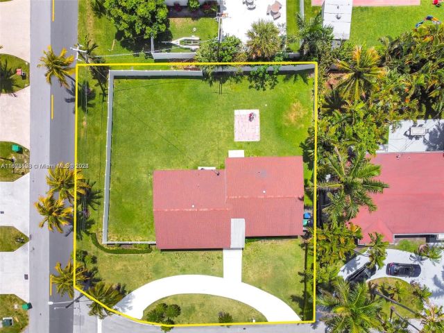 Продажа дома по адресу 200 188th St - фото 5895712