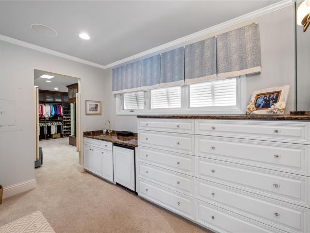 Продажа дома по адресу 3061 NE 44th st - фото 5891173