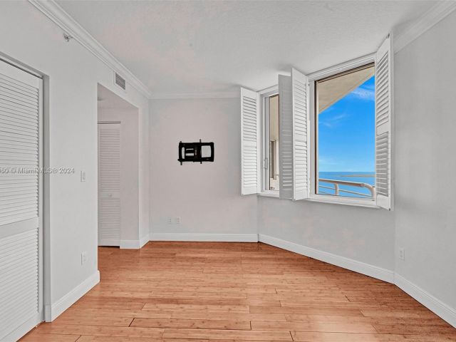 Продажа квартиры #3521 - фото 5638630