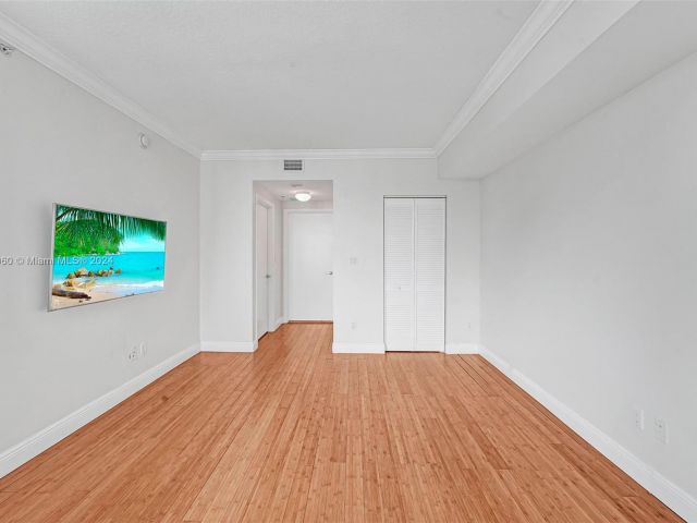 Продажа квартиры #3521 - фото 5638640