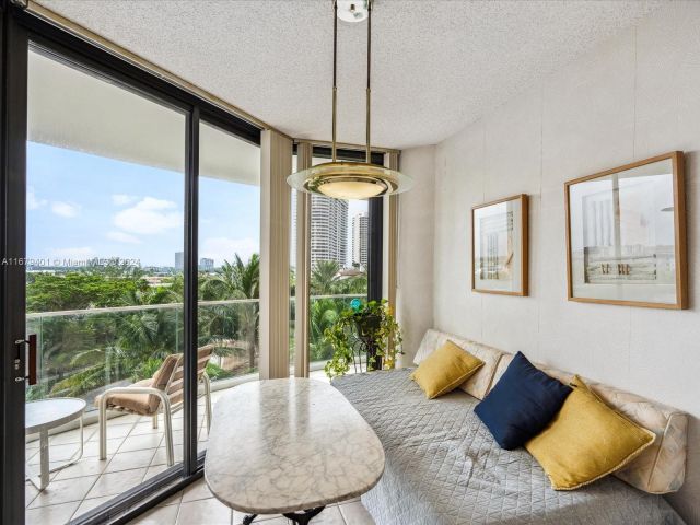 Продажа квартиры #702 - фото 5642057