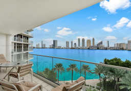 Квартира #702