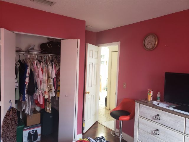 Продажа дома по адресу 3130 NW 203RD TERRACE - фото 6148691