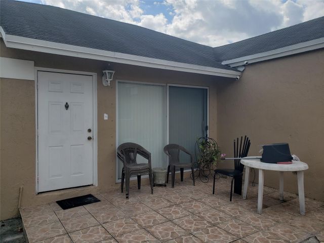 Продажа дома по адресу 3130 NW 203RD TERRACE - фото 6148704