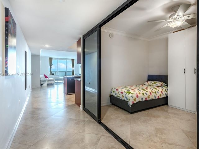 Продажа квартиры #3511 - фото 6776098