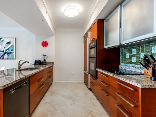 Продажа квартиры #3511 - фото 6776106