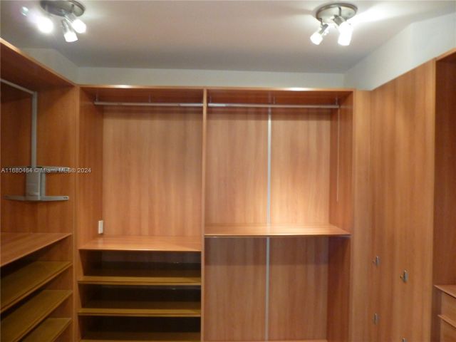 Квартира в аренду номер2906 - фото 5683002