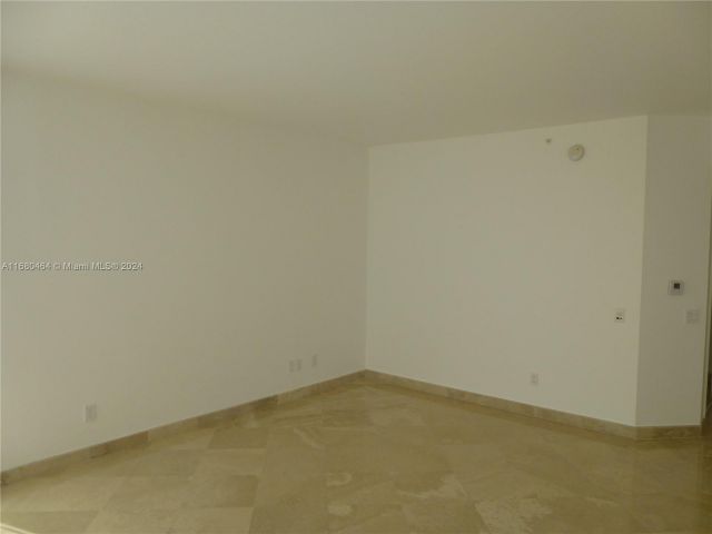 Квартира в аренду номер2906 - фото 5683006