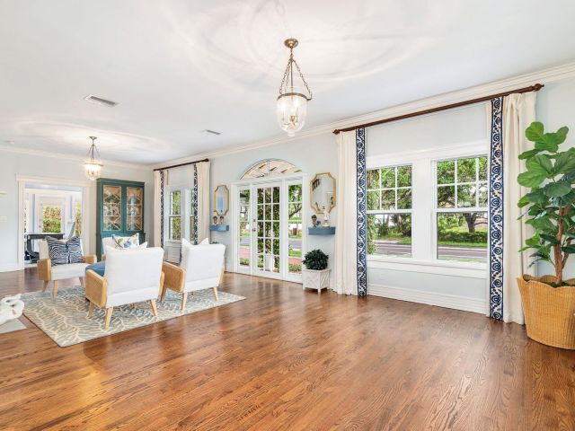 Продажа дома по адресу 3109 Washington Road - фото 5751971